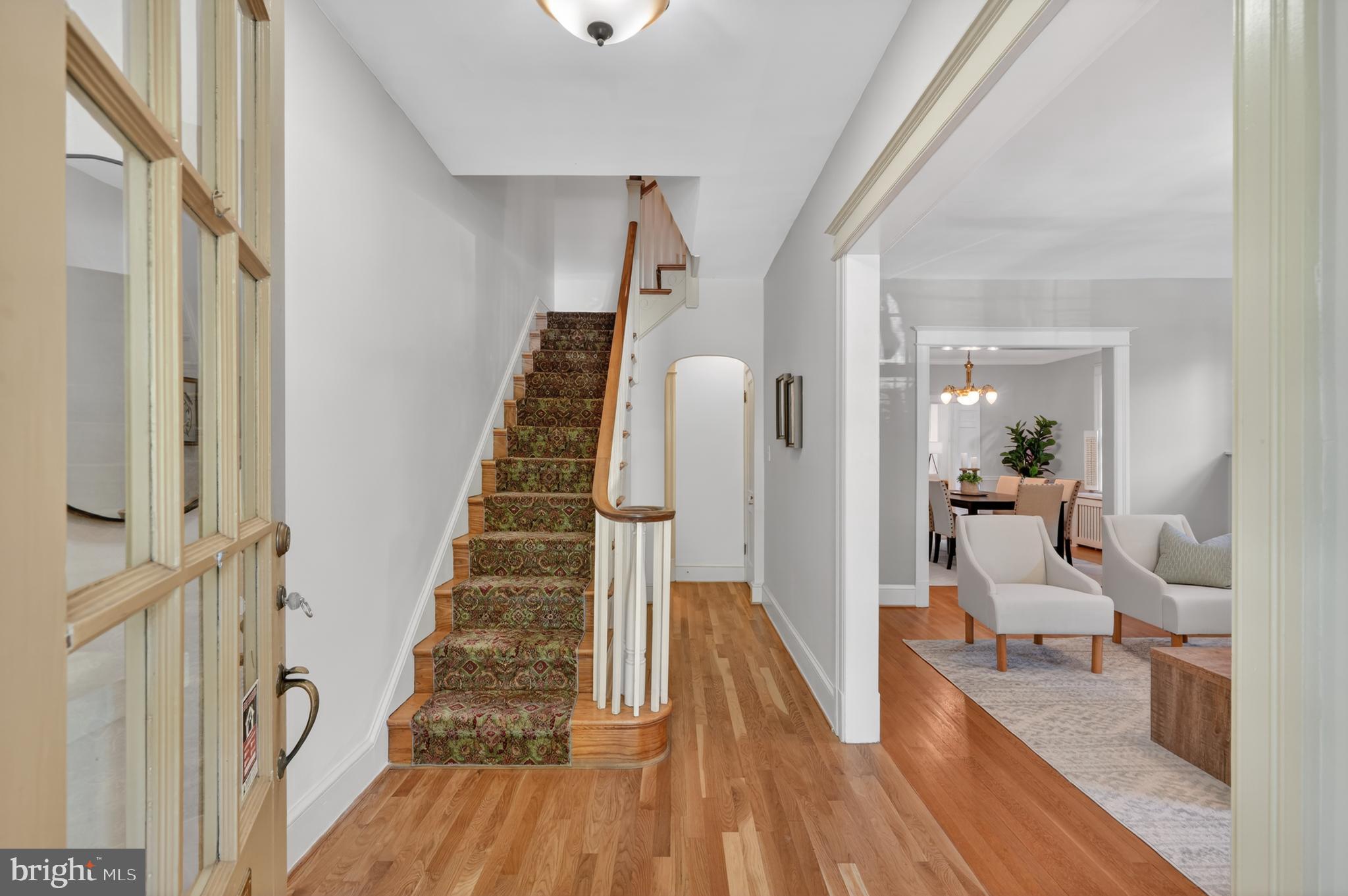 4225 37TH STREET NW