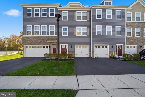 51 TURIN WAY MOUNT LAUREL NJ 08054