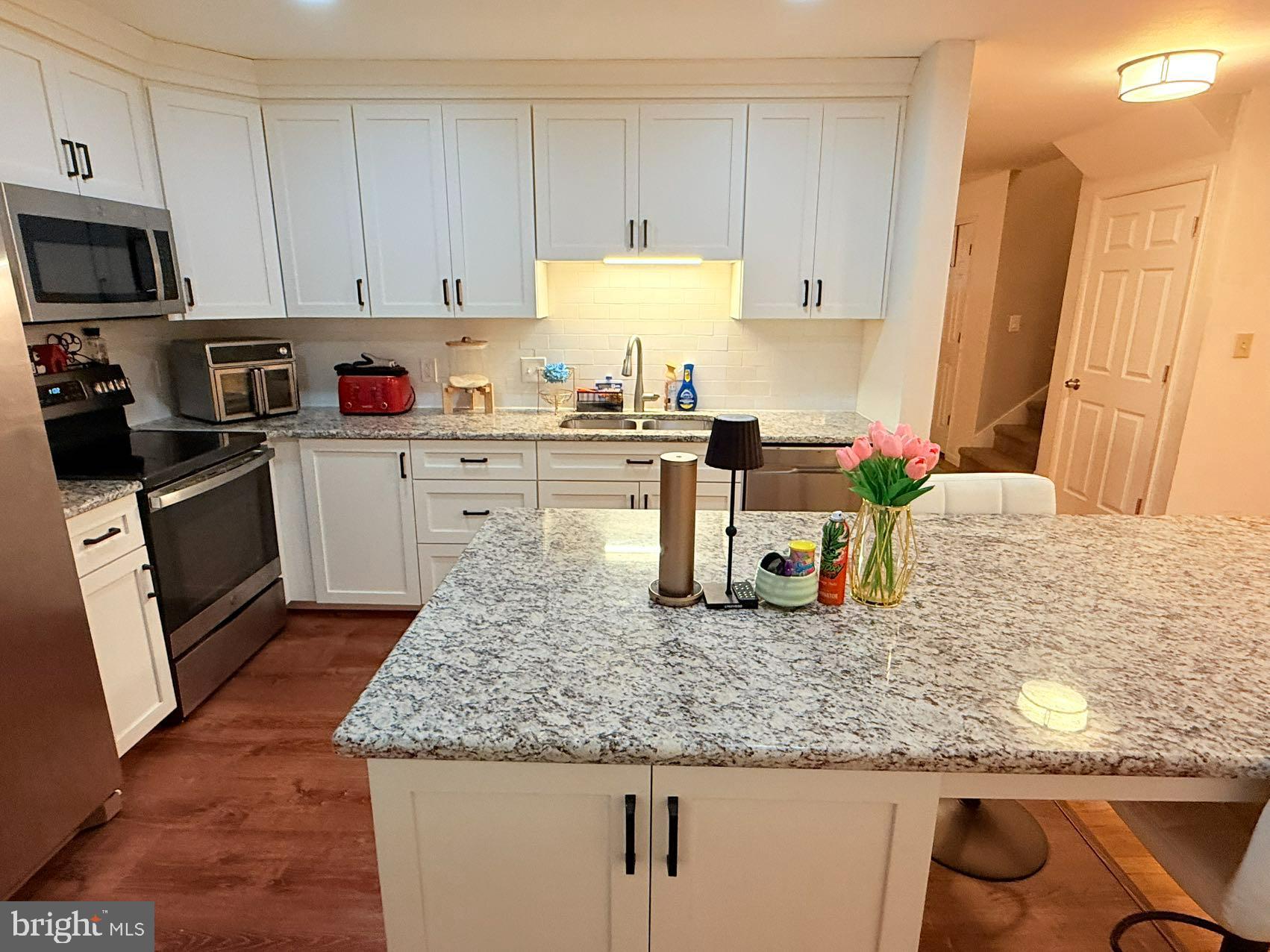 SPRING VIEW - Residential