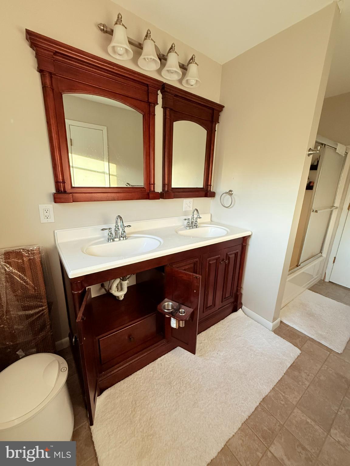 SPRING VIEW - Residential