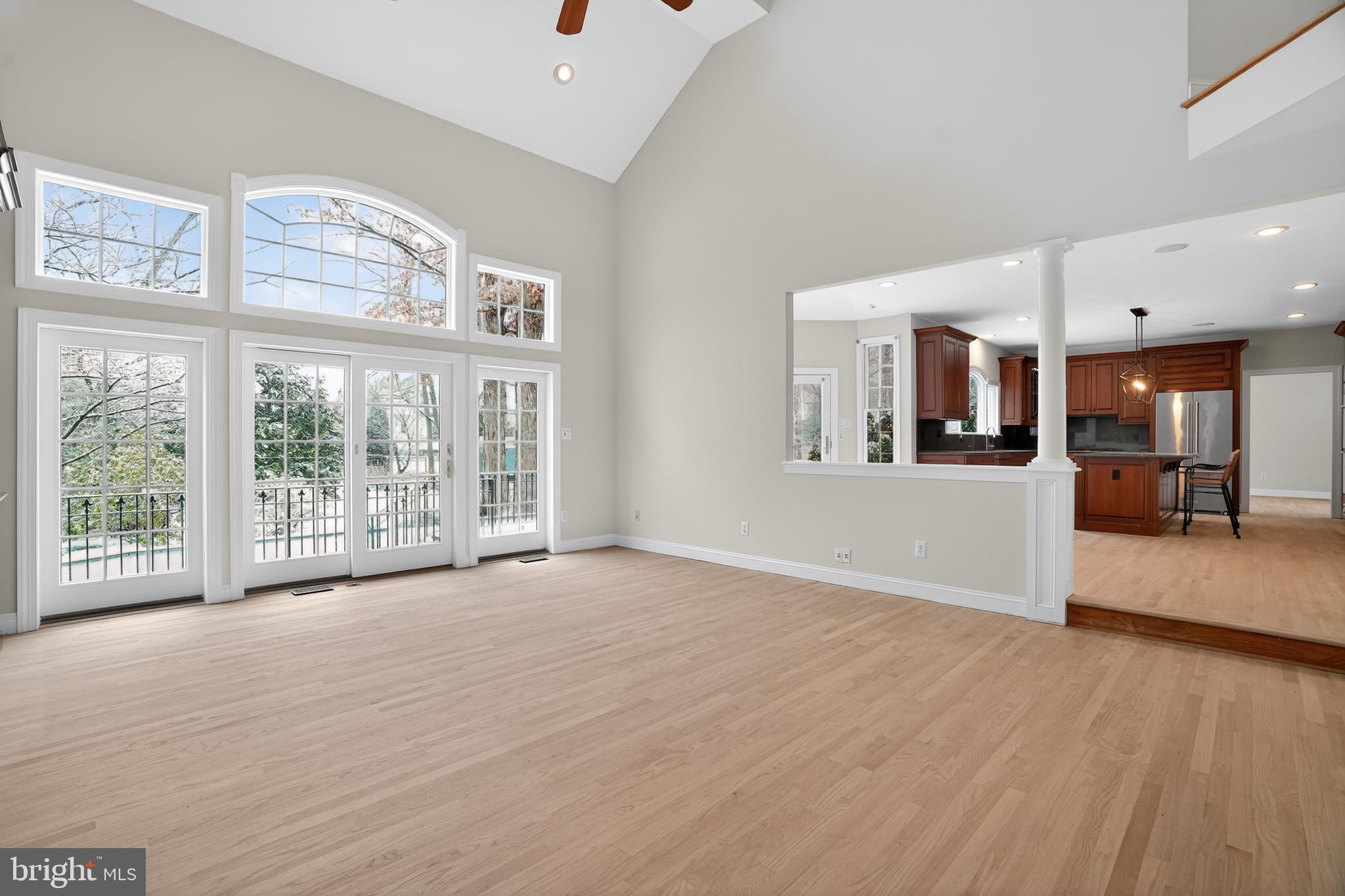 WELLESLEY HUNT - Residential