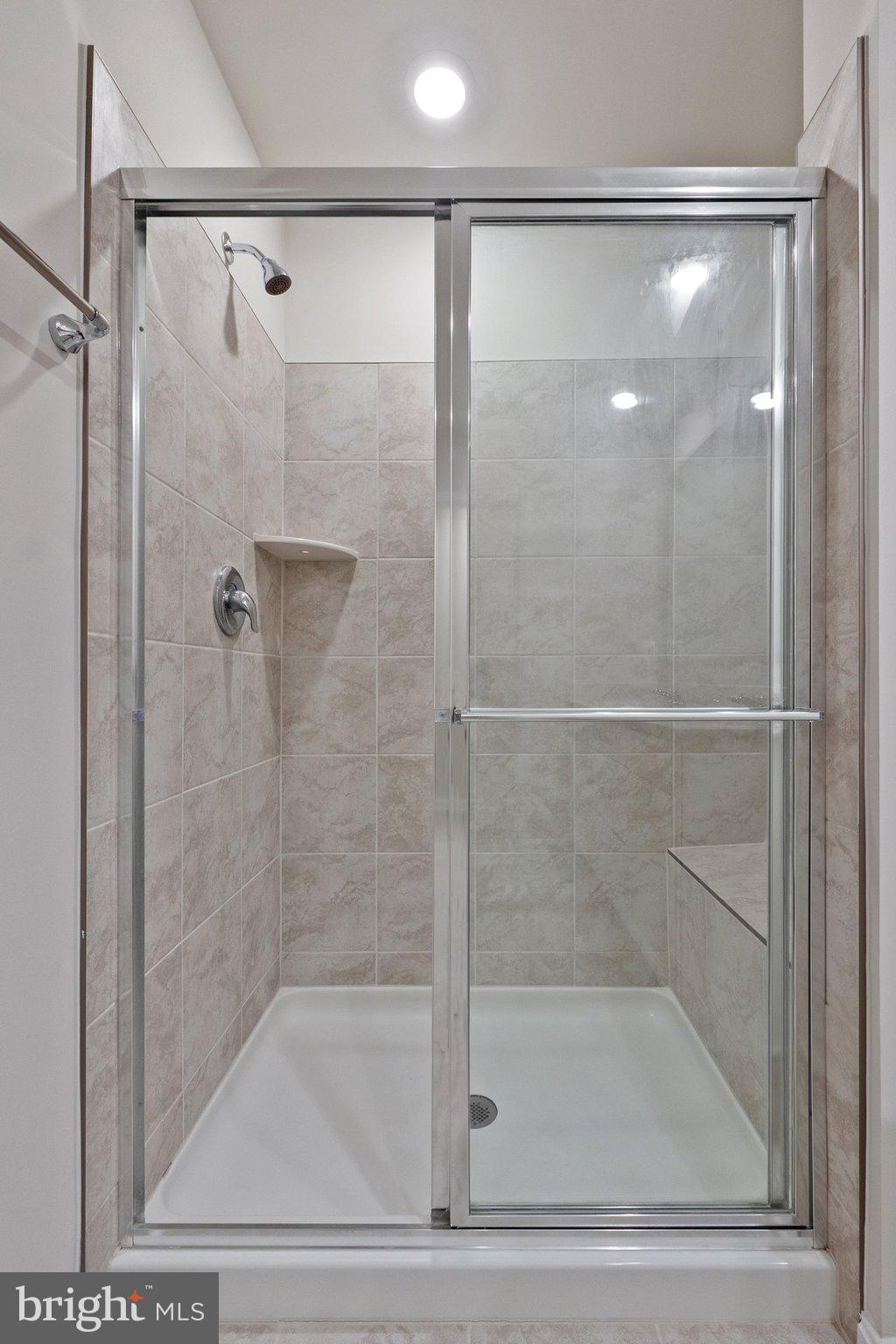 NORBORNE GLEBE - Residential Lease