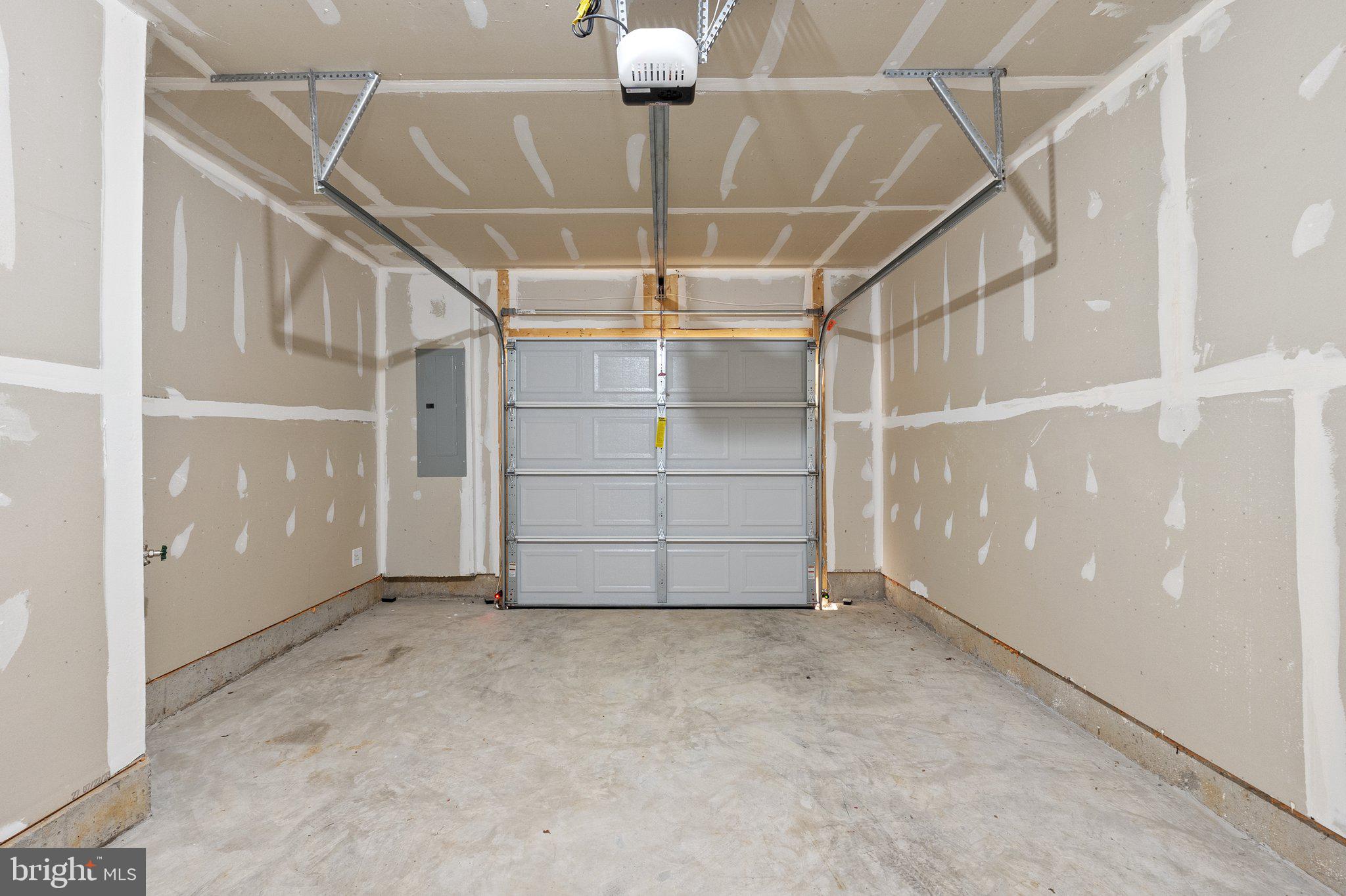 NORBORNE GLEBE - Residential Lease