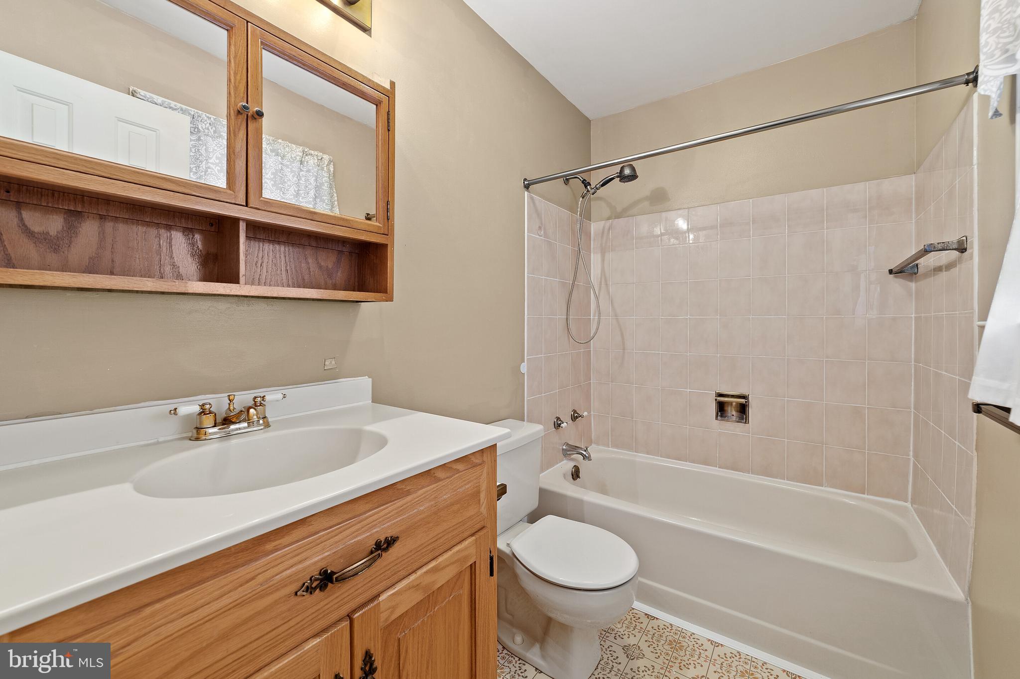 MARLOWE WOODS - Residential