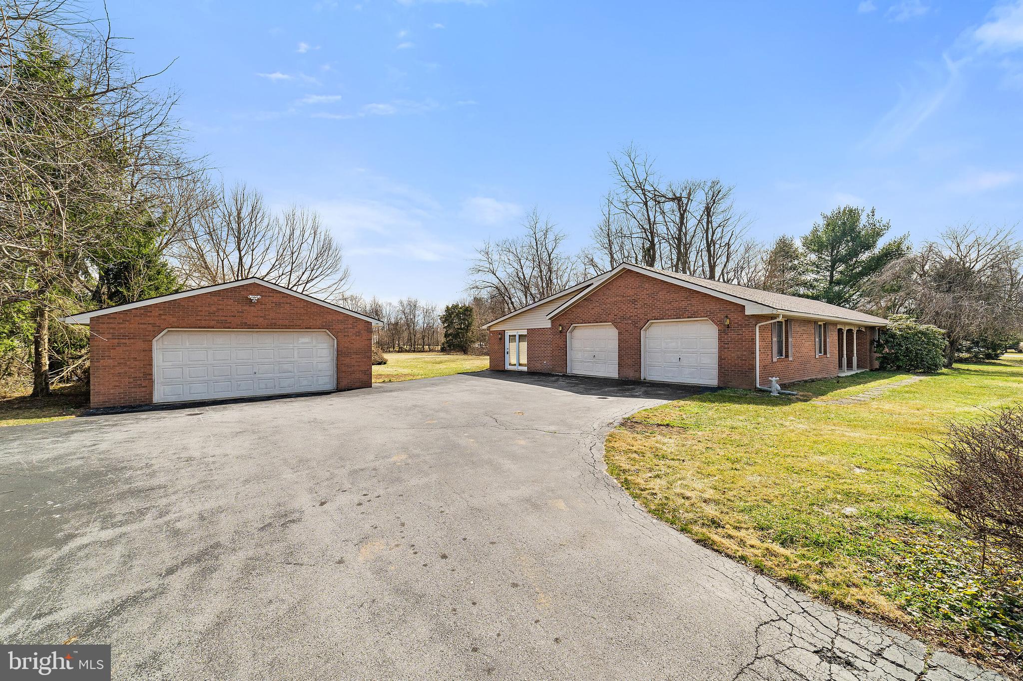 MARLOWE WOODS - Residential