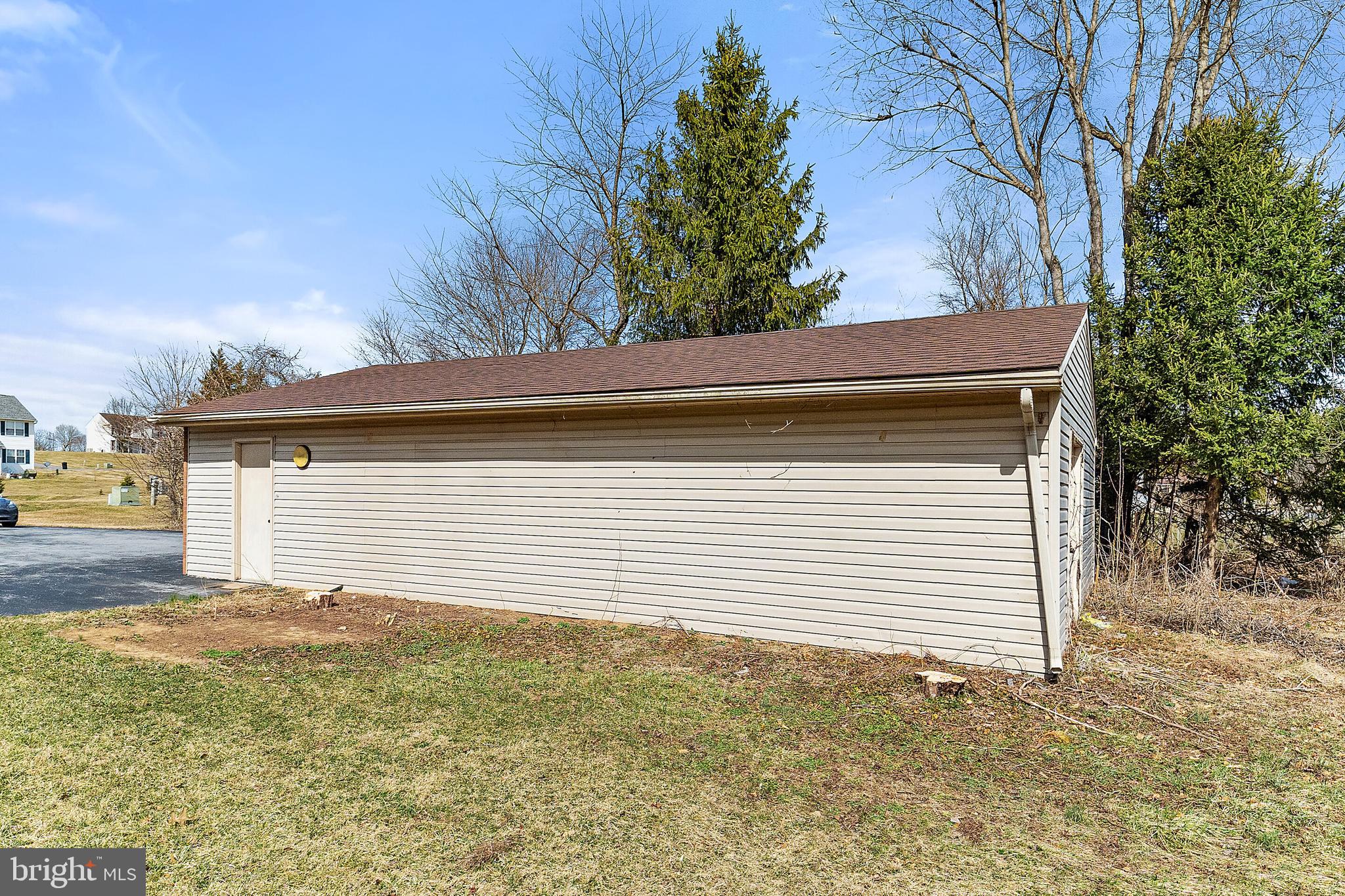 MARLOWE WOODS - Residential