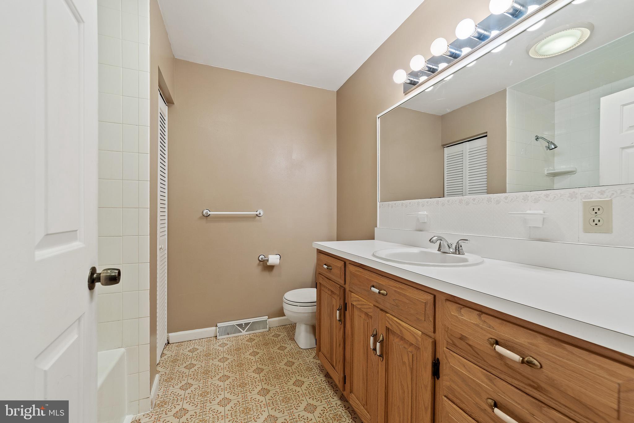 MARLOWE WOODS - Residential