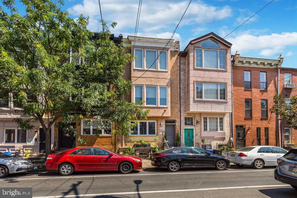 GRADUATE HOSPITAL - Residential Lease