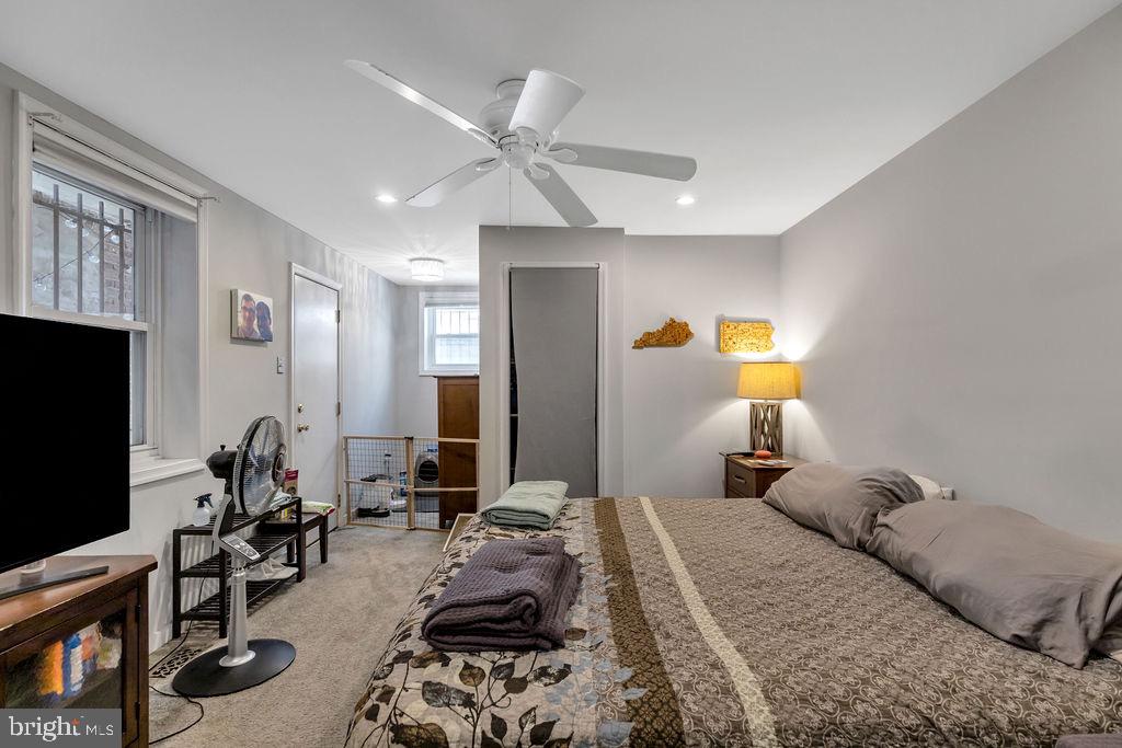 GRADUATE HOSPITAL - Residential Lease