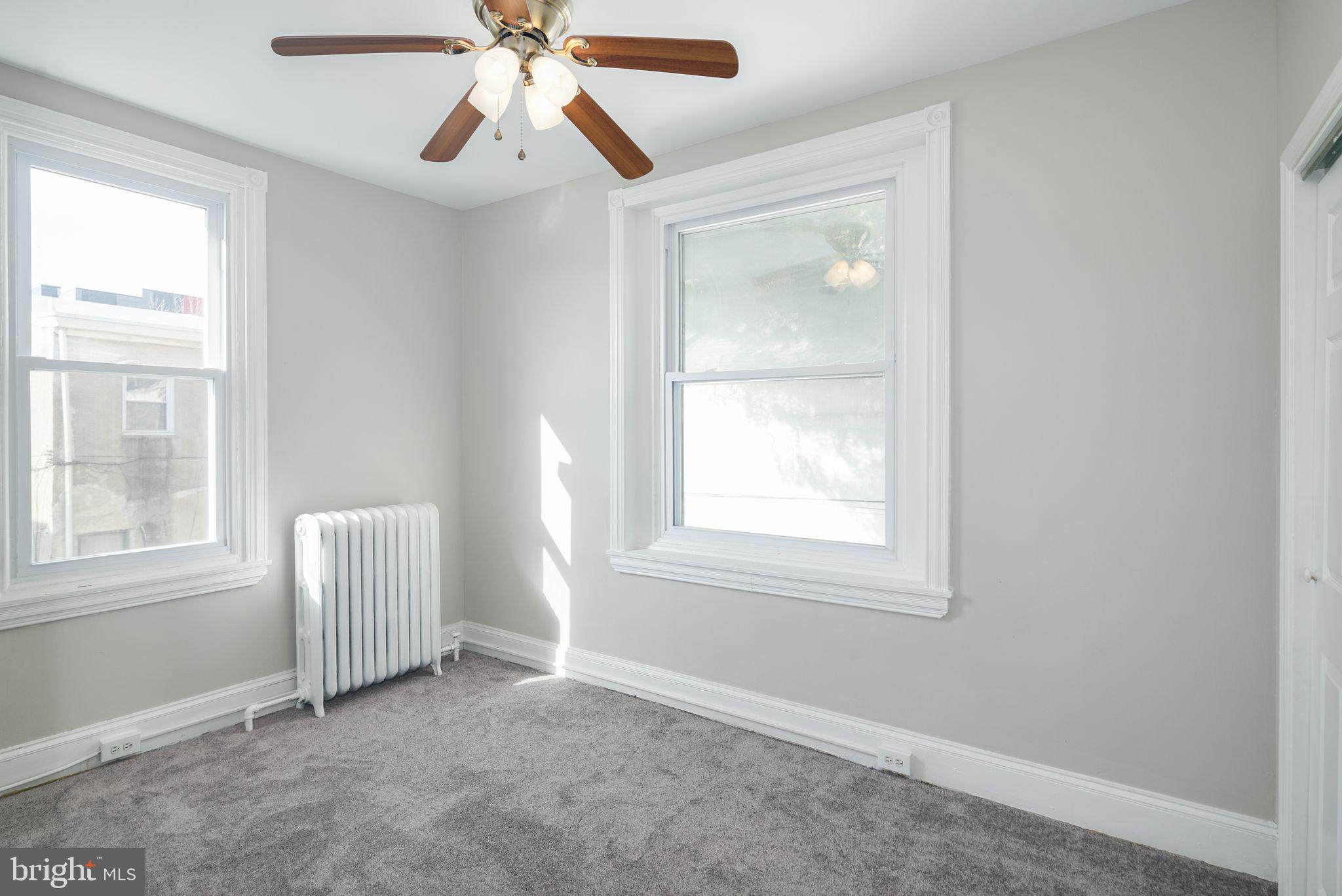 ROXBOROUGH - Residential