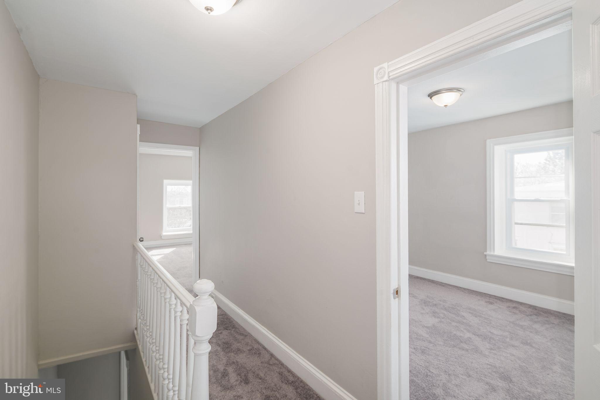 ROXBOROUGH - Residential