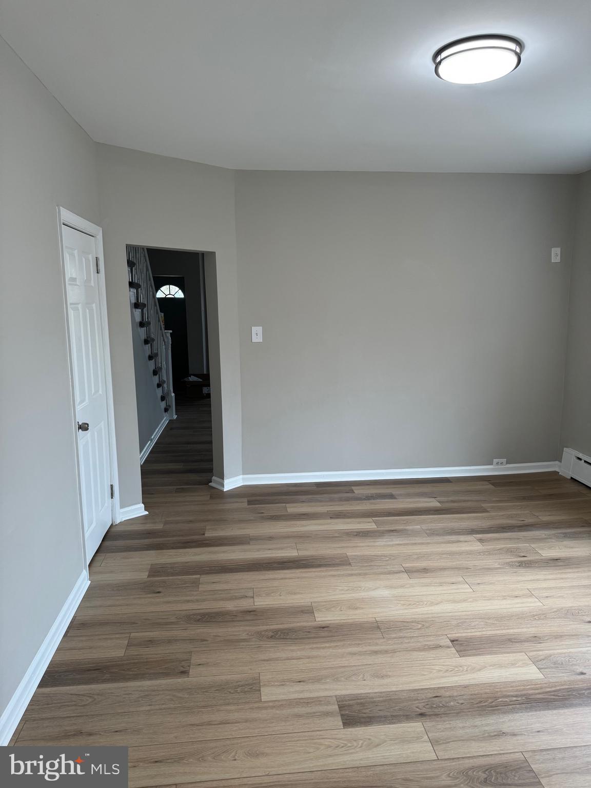 ROXBOROUGH - Residential