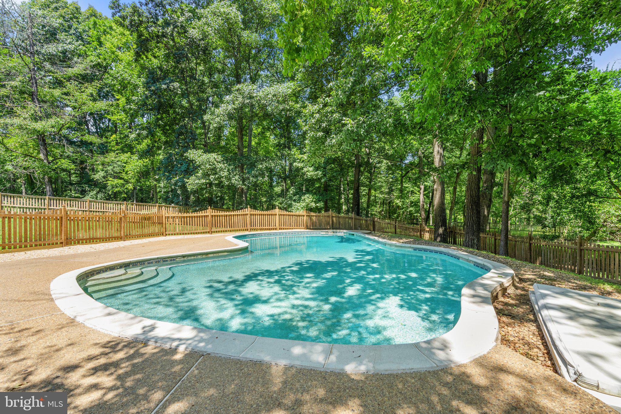 LINCOLN ACRES - Residential