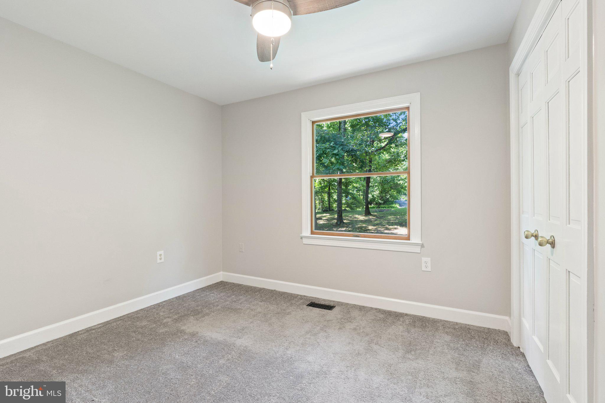 LINCOLN ACRES - Residential