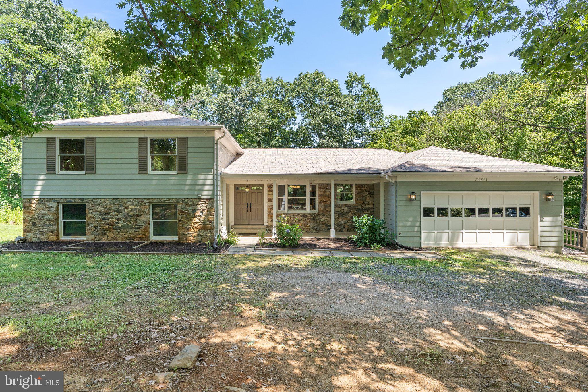 LINCOLN ACRES - Residential