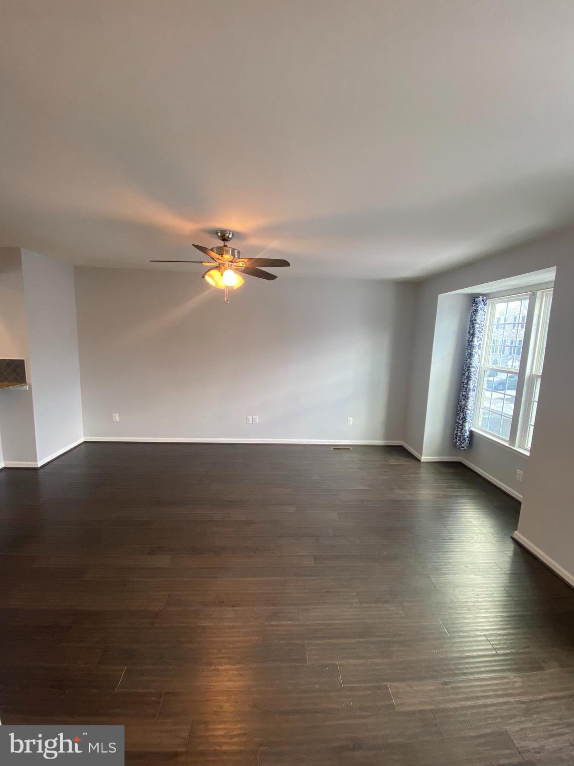 LAKE FREDERICK - Residential Lease