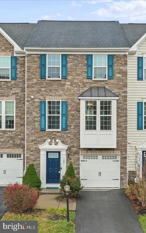 105 Chamomile Court, Lake Frederick, VA MLS: VAFV2038834