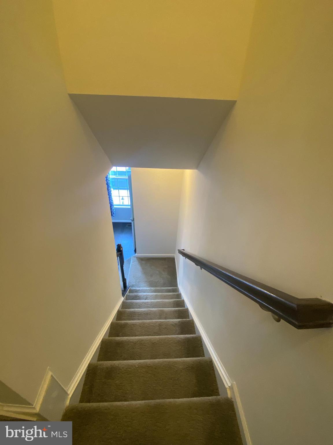 LAKE FREDERICK - Residential Lease