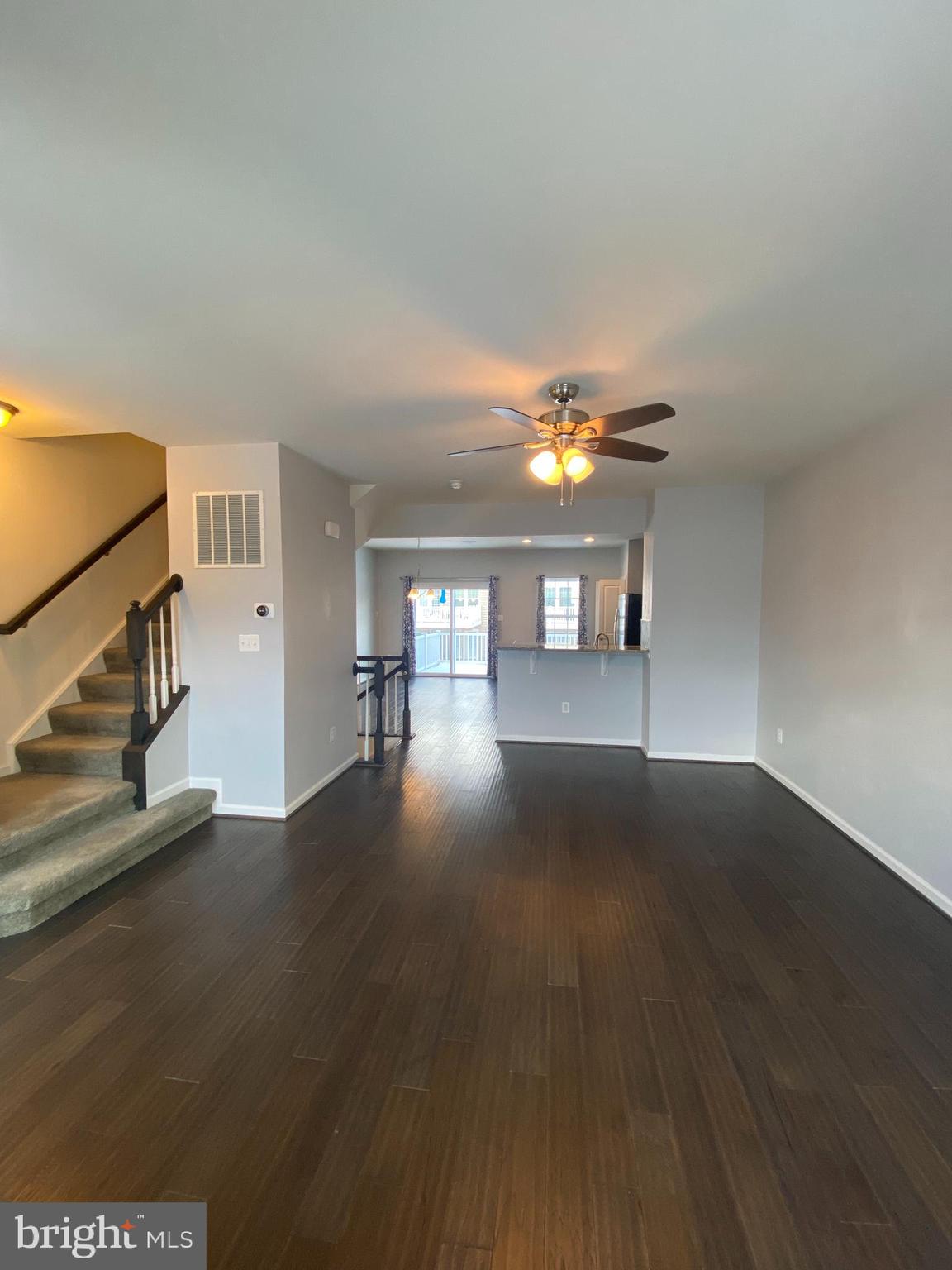 LAKE FREDERICK - Residential Lease