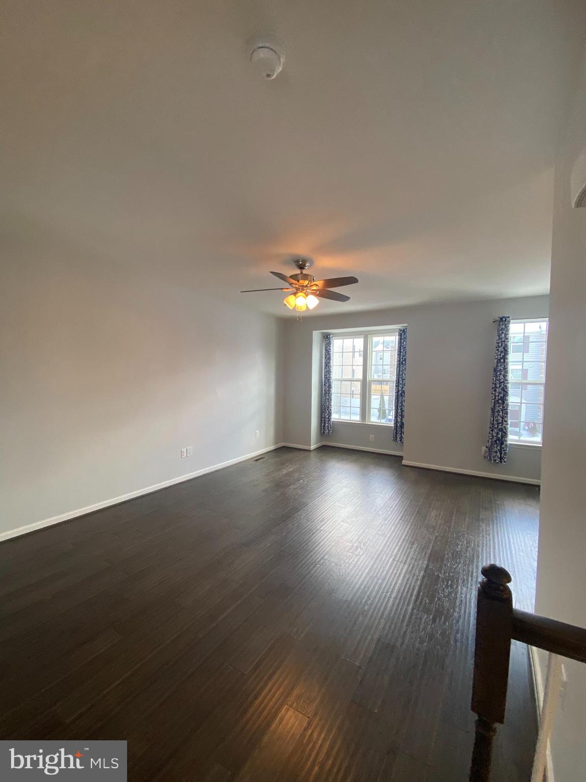 LAKE FREDERICK - Residential Lease