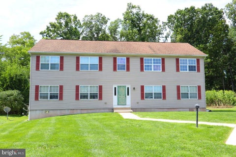 Condo For Rent - 101 Oak Grove Road #A4<br/> Bucks County, OTTSVILLE, PA 18942