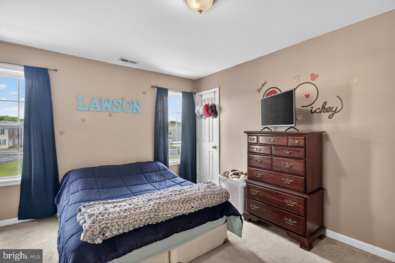 MADISON VILLAGE - Residential