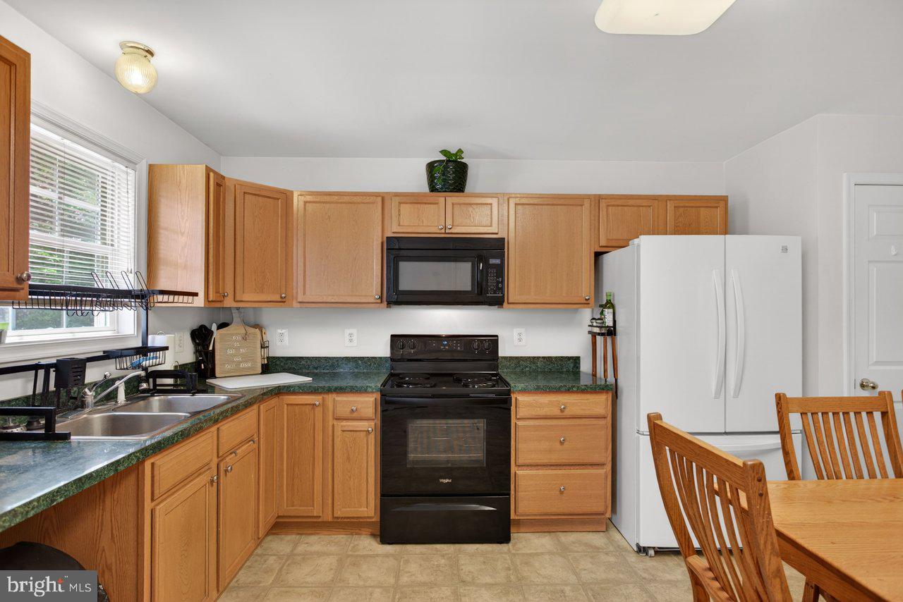 MADISON VILLAGE - Residential