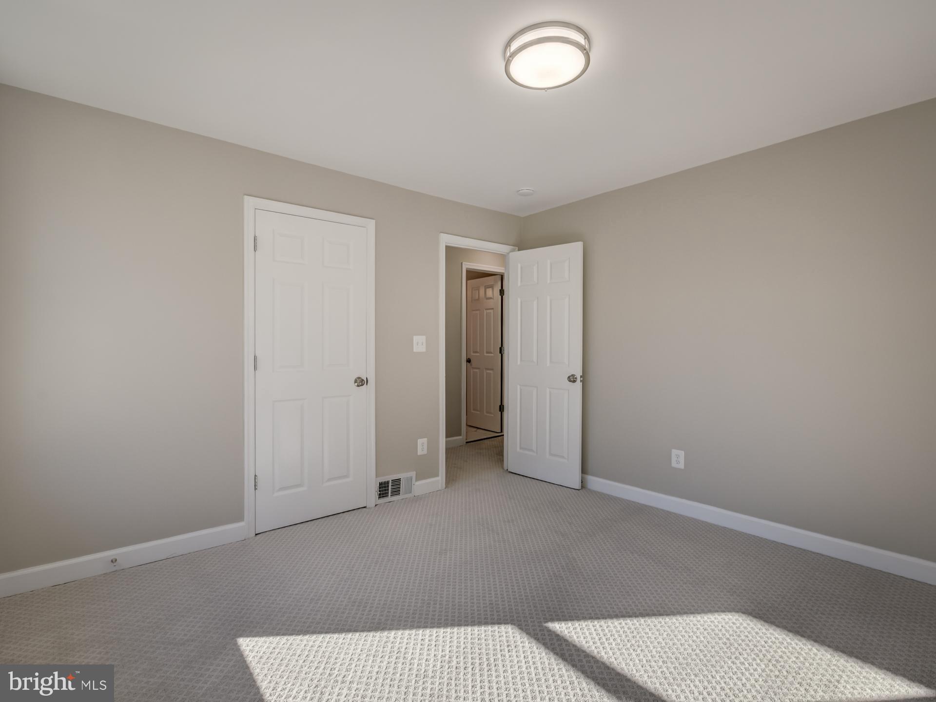 SEAT PLEASANT - Residential