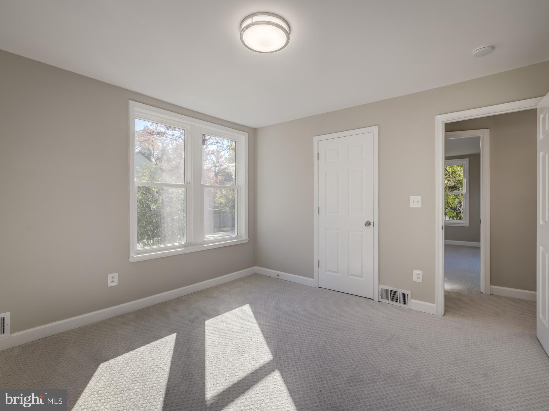 SEAT PLEASANT - Residential