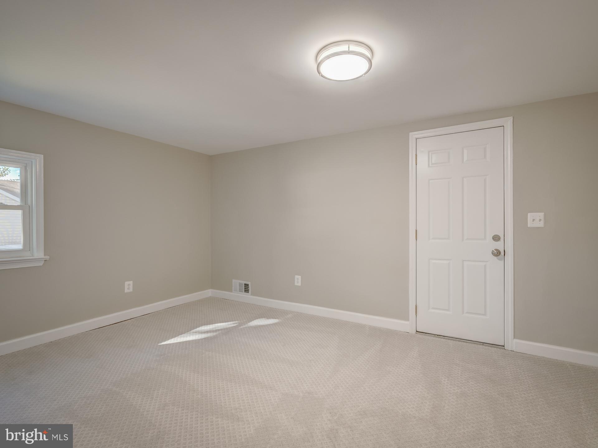 SEAT PLEASANT - Residential