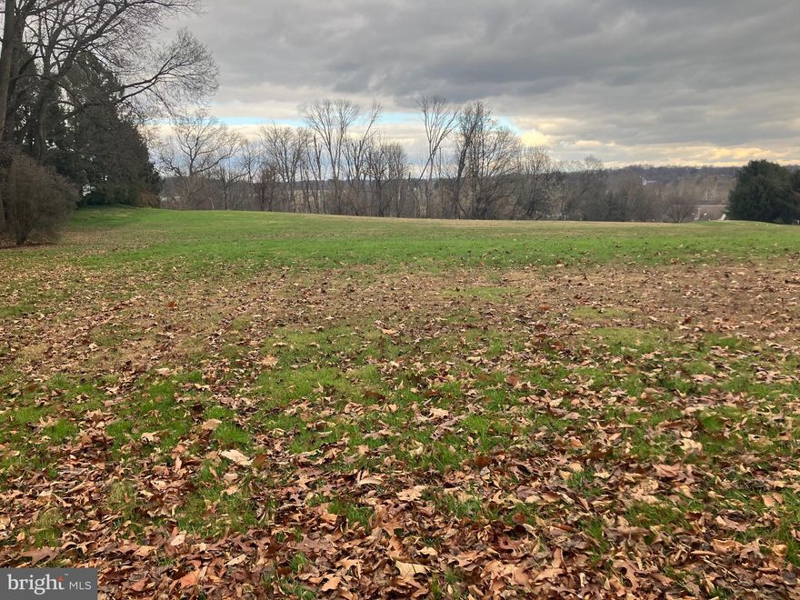 Stunning one-of-a-kind 2.5-acre building lot with wonderful countryside views on quiet no outlet road within minutes of Willow Street and Lancaster. Design/build your fully custom home with Custom Home Group or use/modify an existing house plan. NOTE: Lot house combinations realistically will meet or exceed $750,000.
Acceptable financing: Cash/Construction loan
