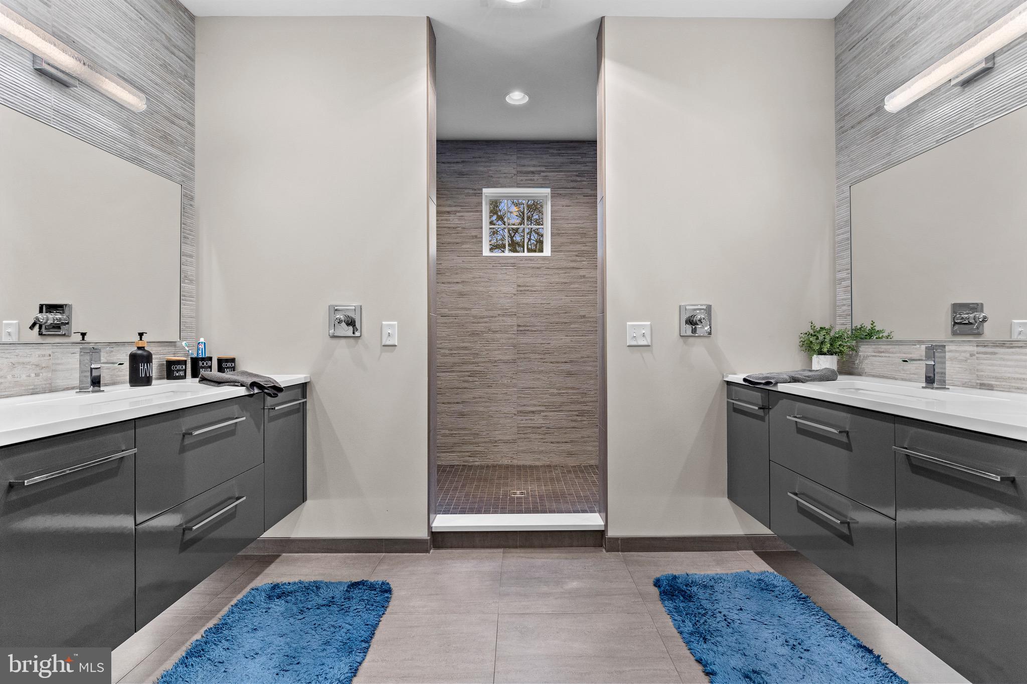 NONE, RURAL - Residential