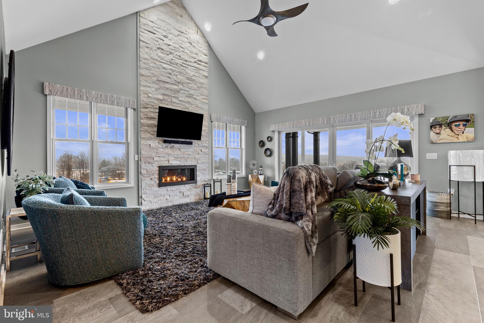 NONE, RURAL - Residential