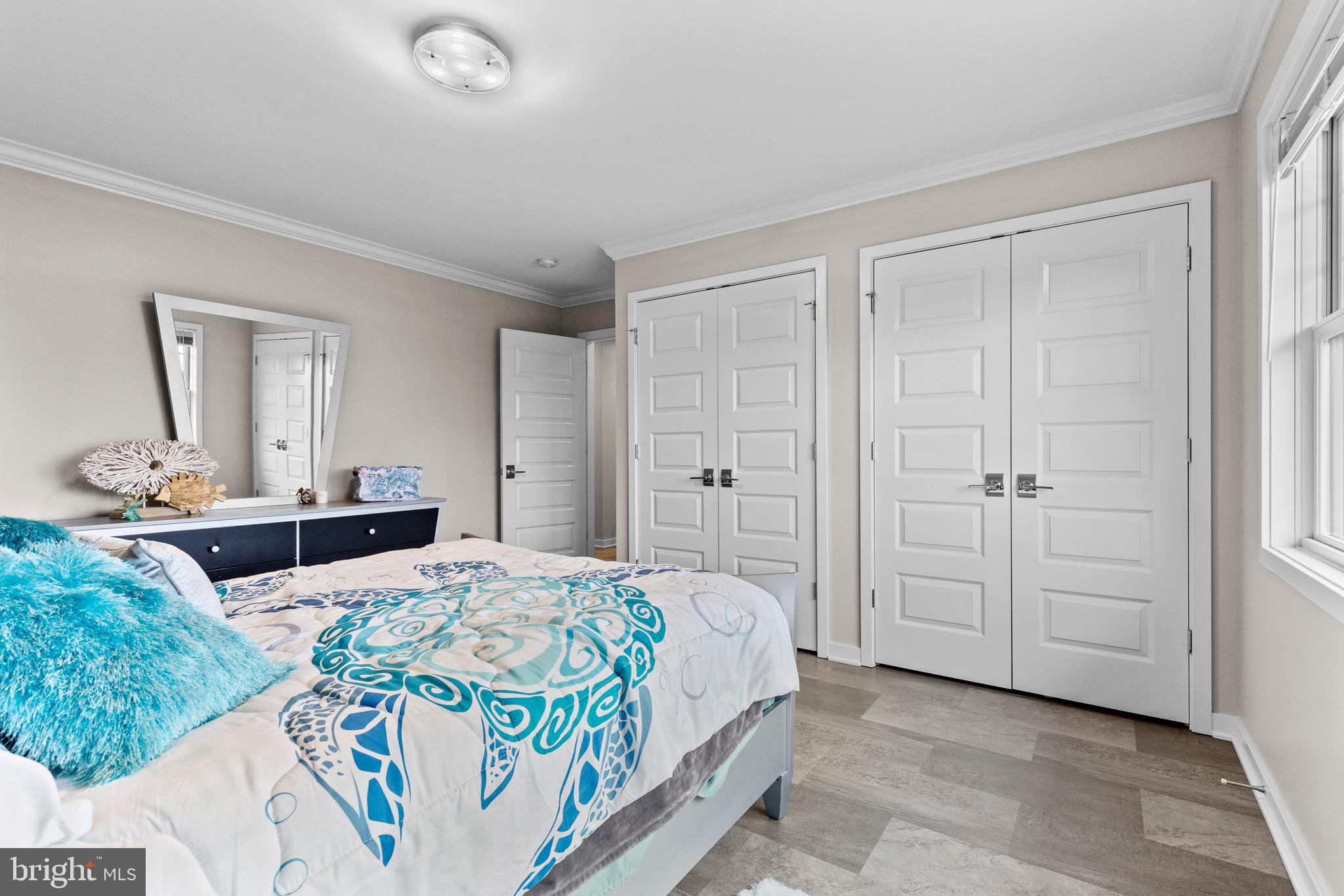 NONE, RURAL - Residential