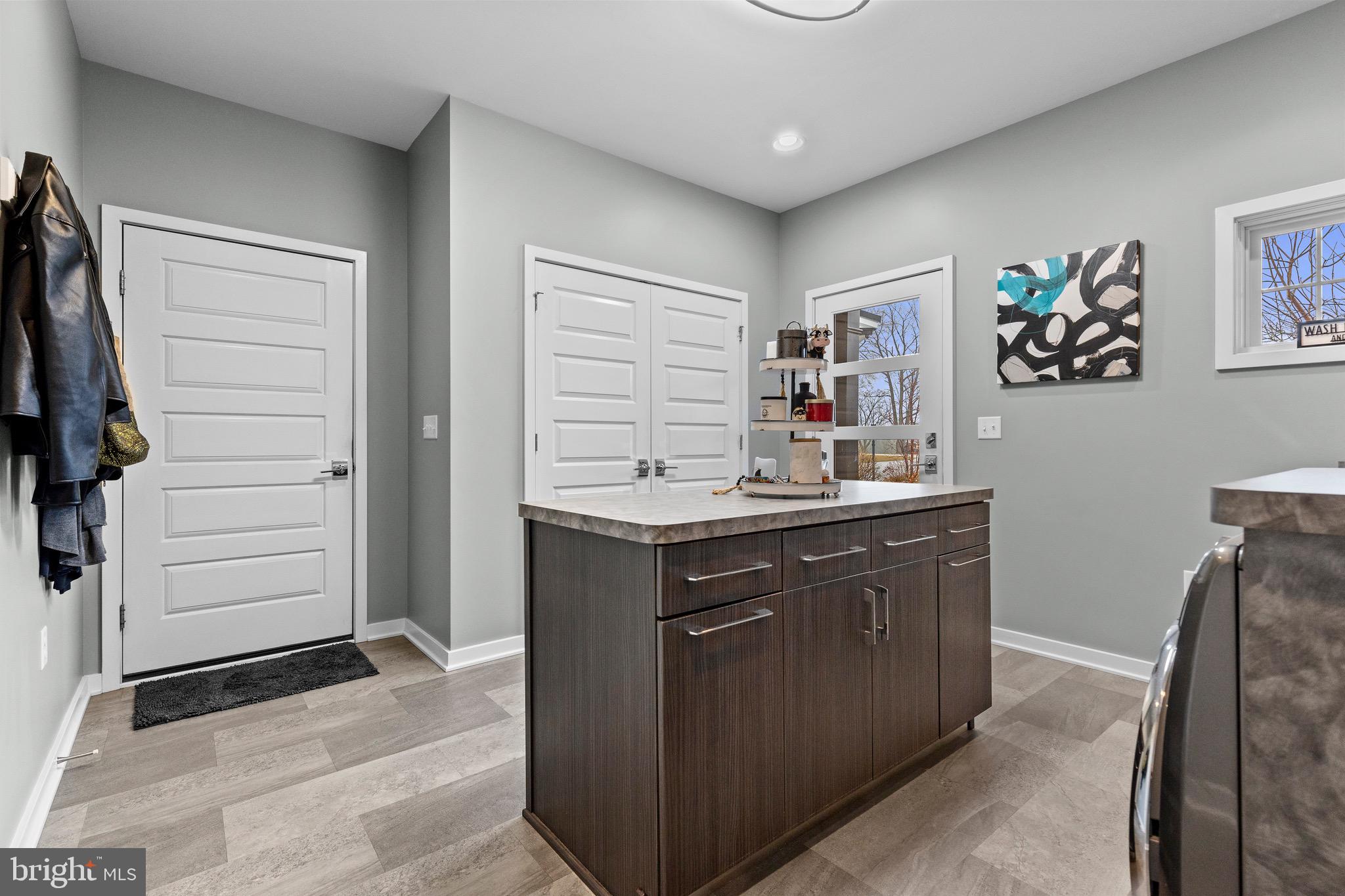 NONE, RURAL - Residential