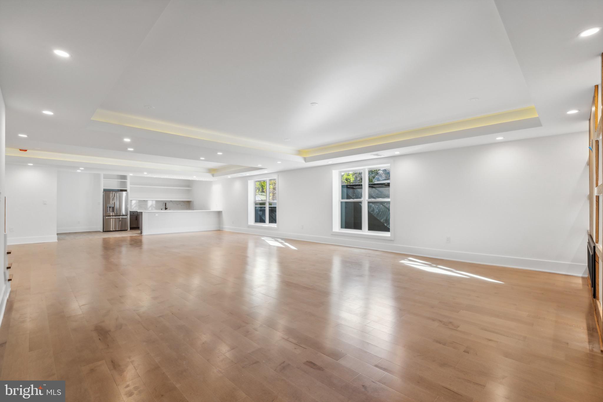 WILLOWRUN - Residential