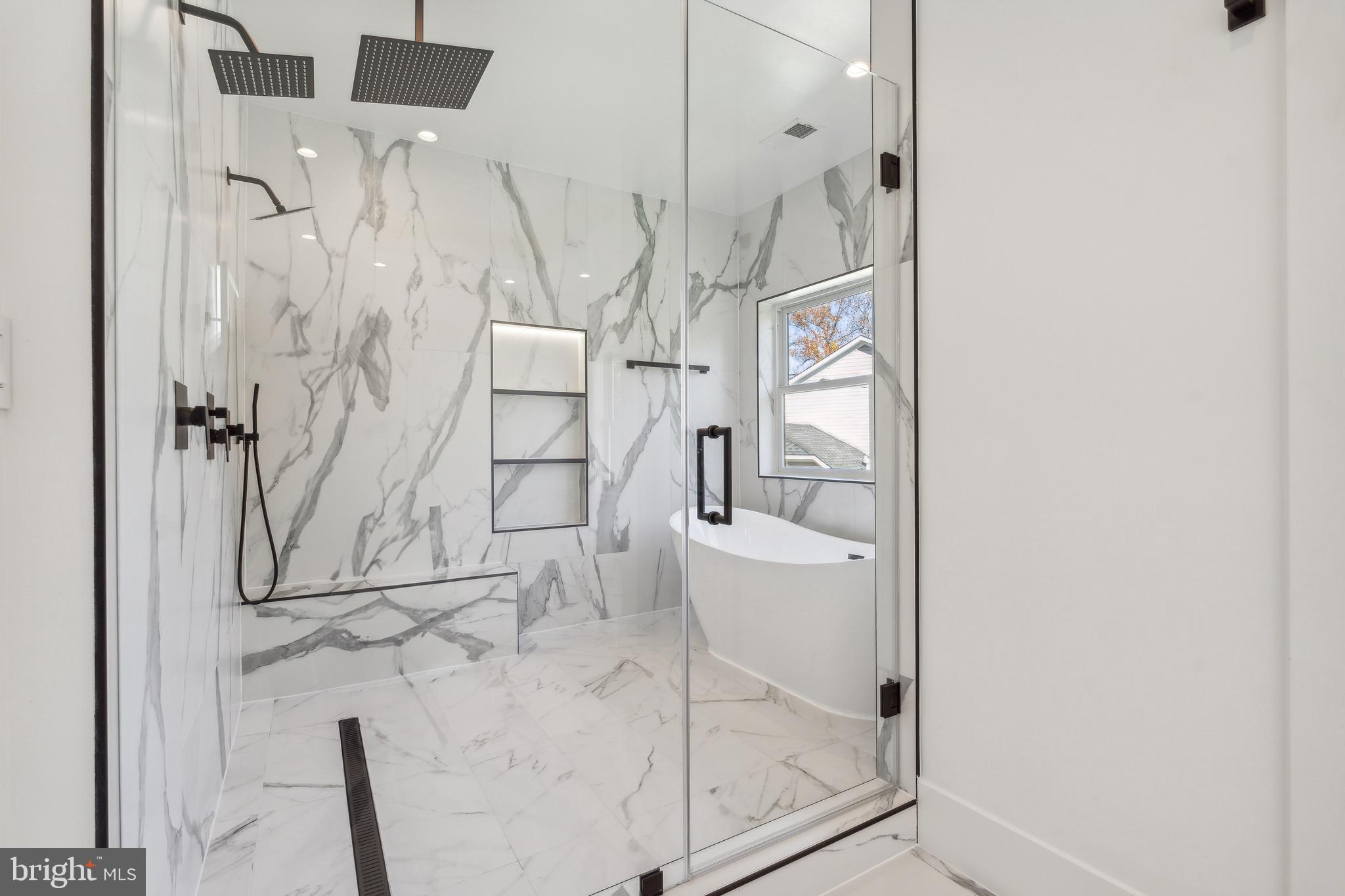 WILLOWRUN - Residential