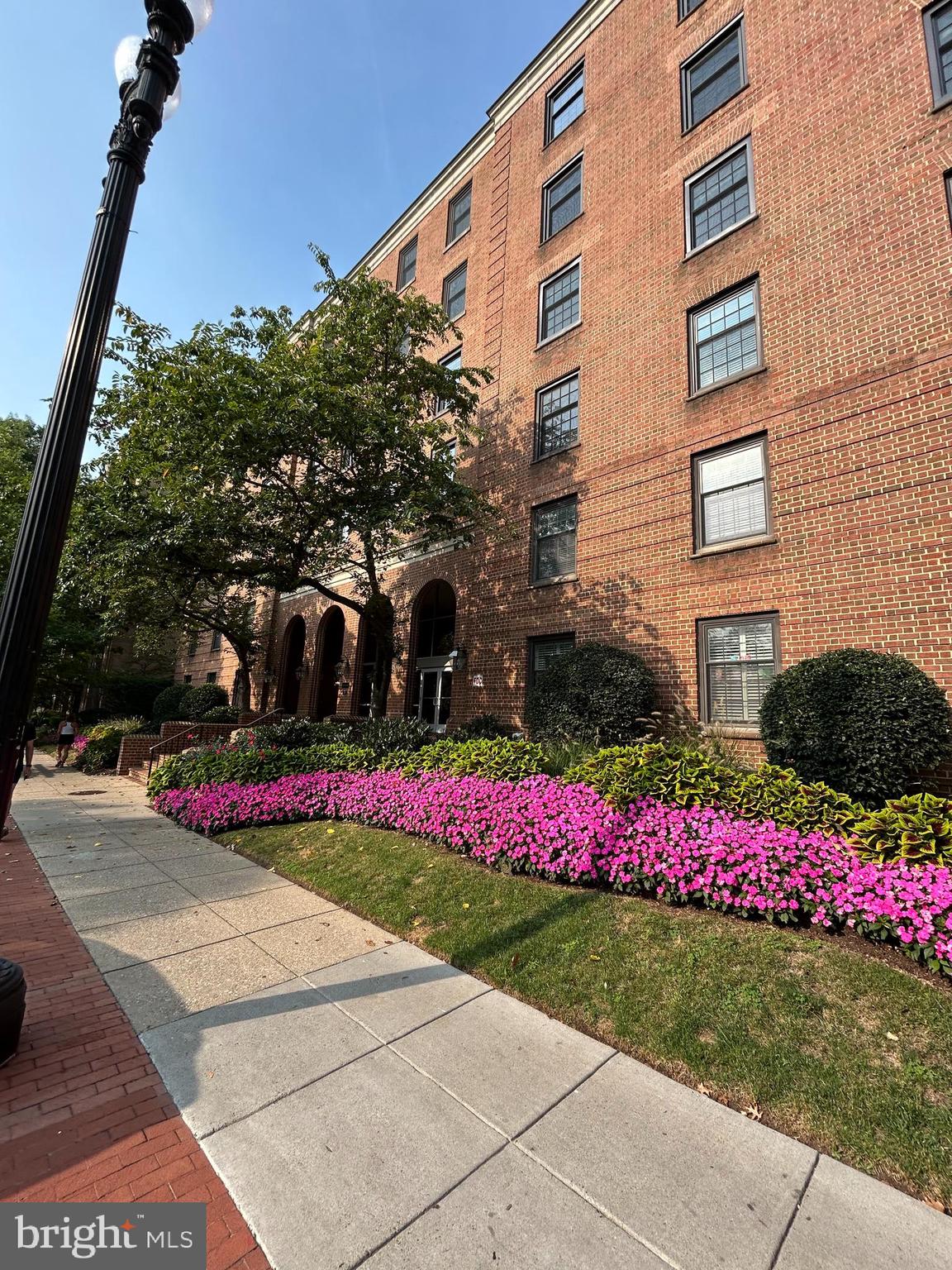 2828 WISCONSIN AVENUE NW 506