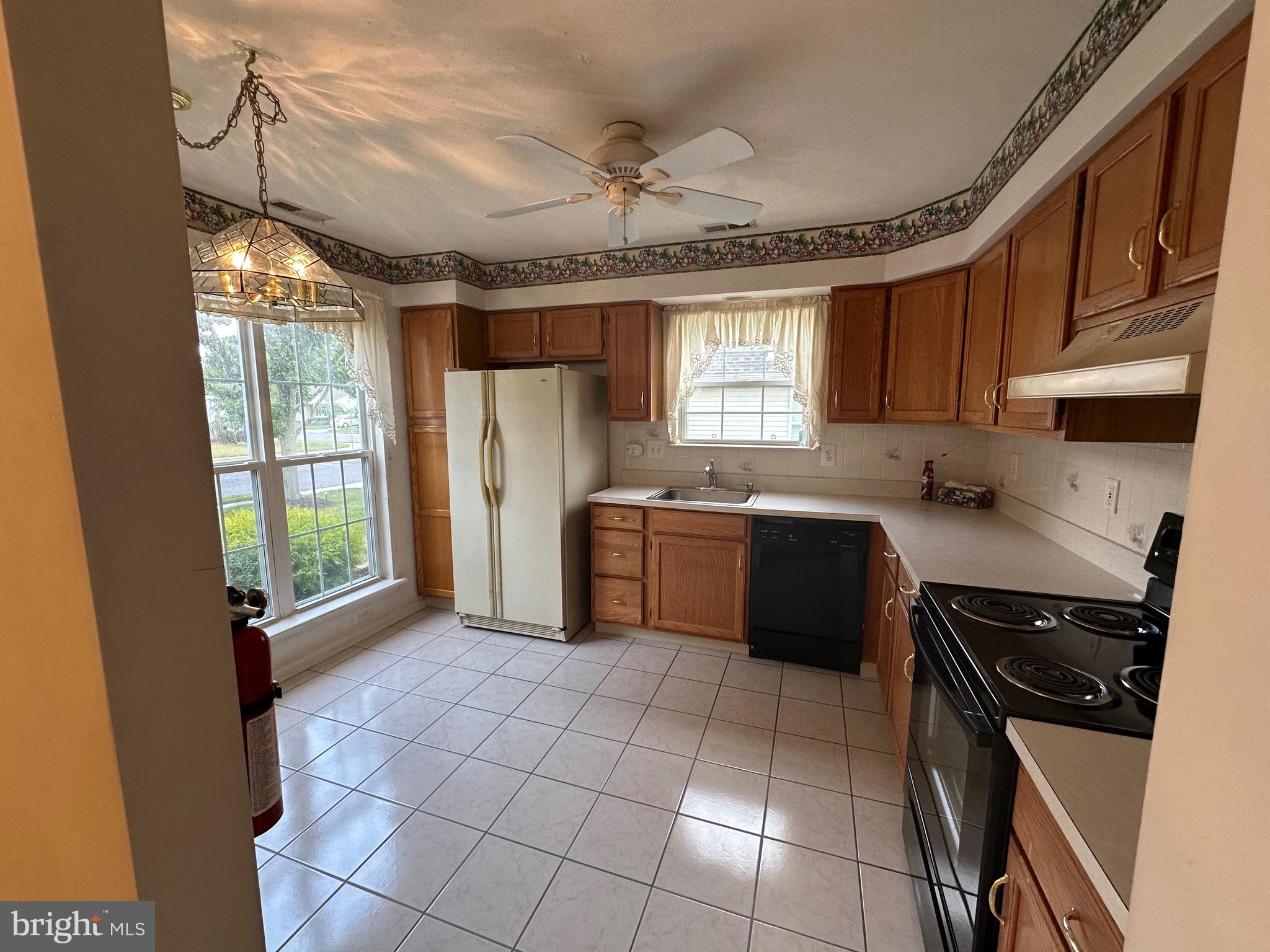212 DOGWOOD DRIVE