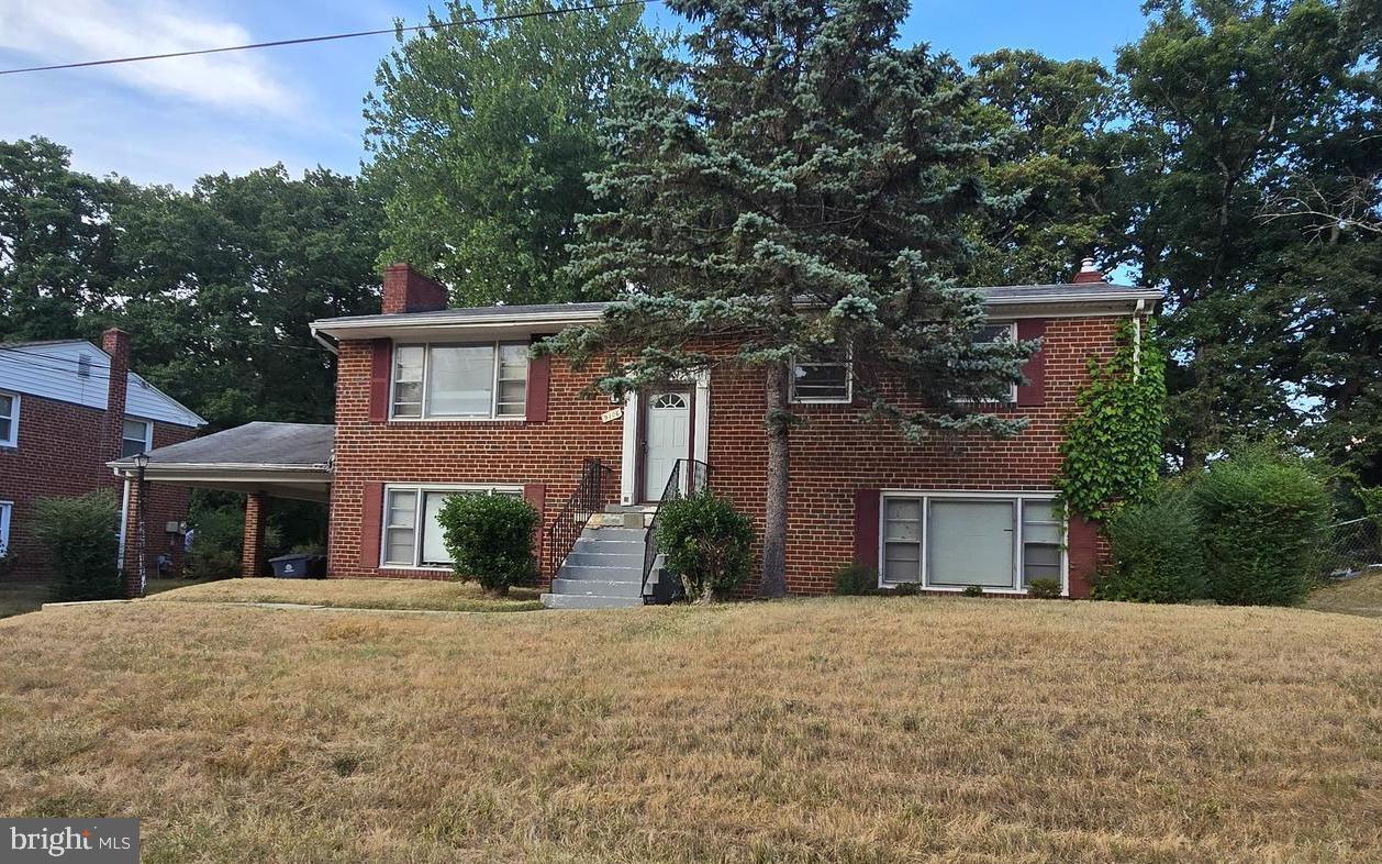 A Nice Size , Split Foyer 4-sided.,Brick Home with a deck. It can shine like a Diamond with your special touch! Much potential, Needs TLC and comes with an opportunity to build equity. Imagine... a beautifully renovated home to enjoy for years - you can create your own serene retreat with an open kitchen, new baths, primary suite, new flooring and more. The features include two fireplaces, an open floor plan, wood floors, large windows for plenty of natural light. Whatever your dreams are... envision it here. Investor opportunity too. Take a look and see! SOLD AS-IS, WHERE-IS! Convenient to shopping, entertainment and major routes. Call today!