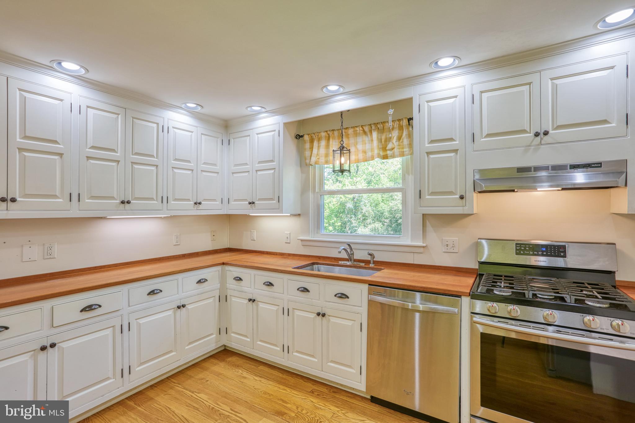 PENN OAKS - Residential