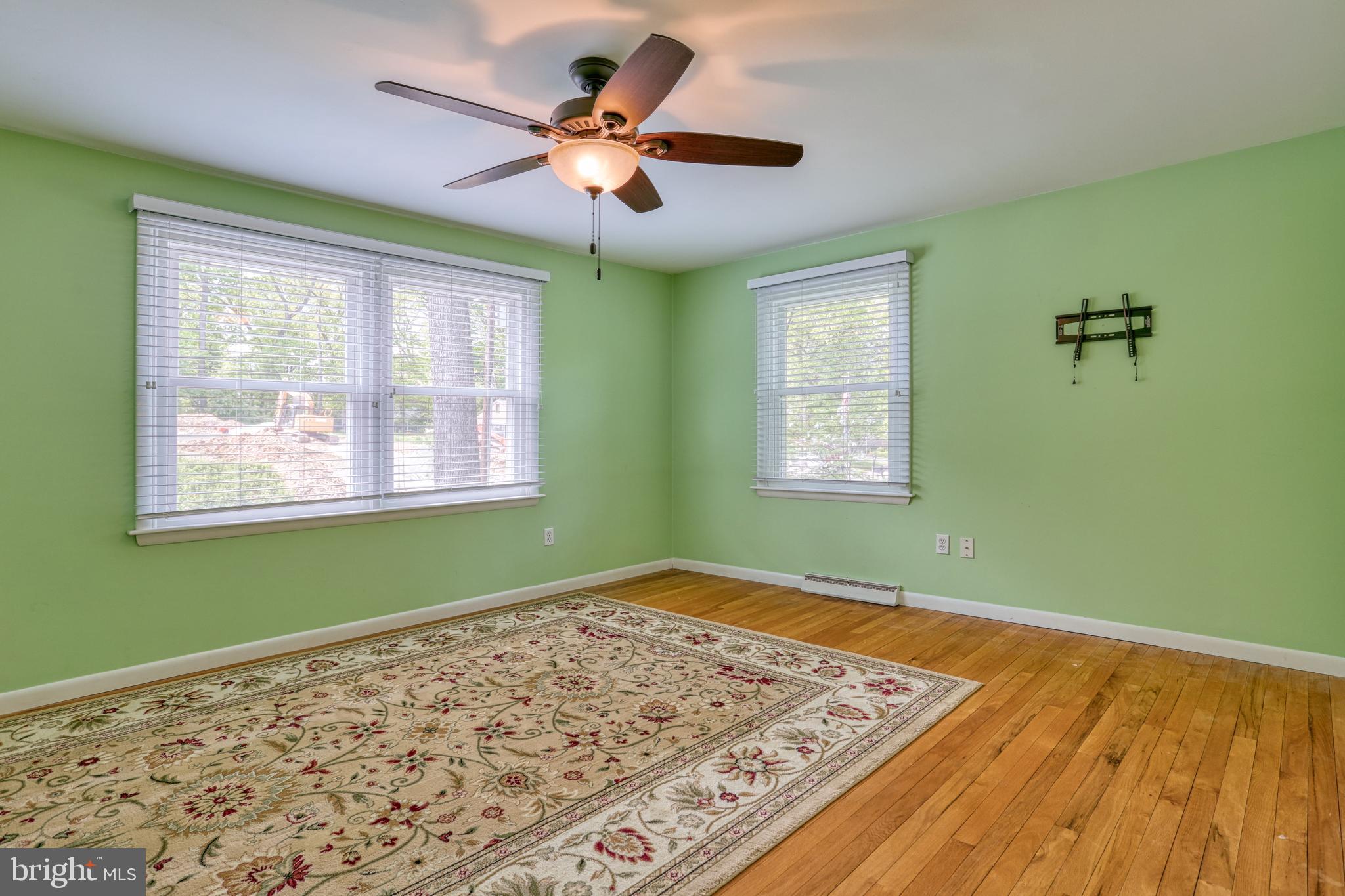 PENN OAKS - Residential