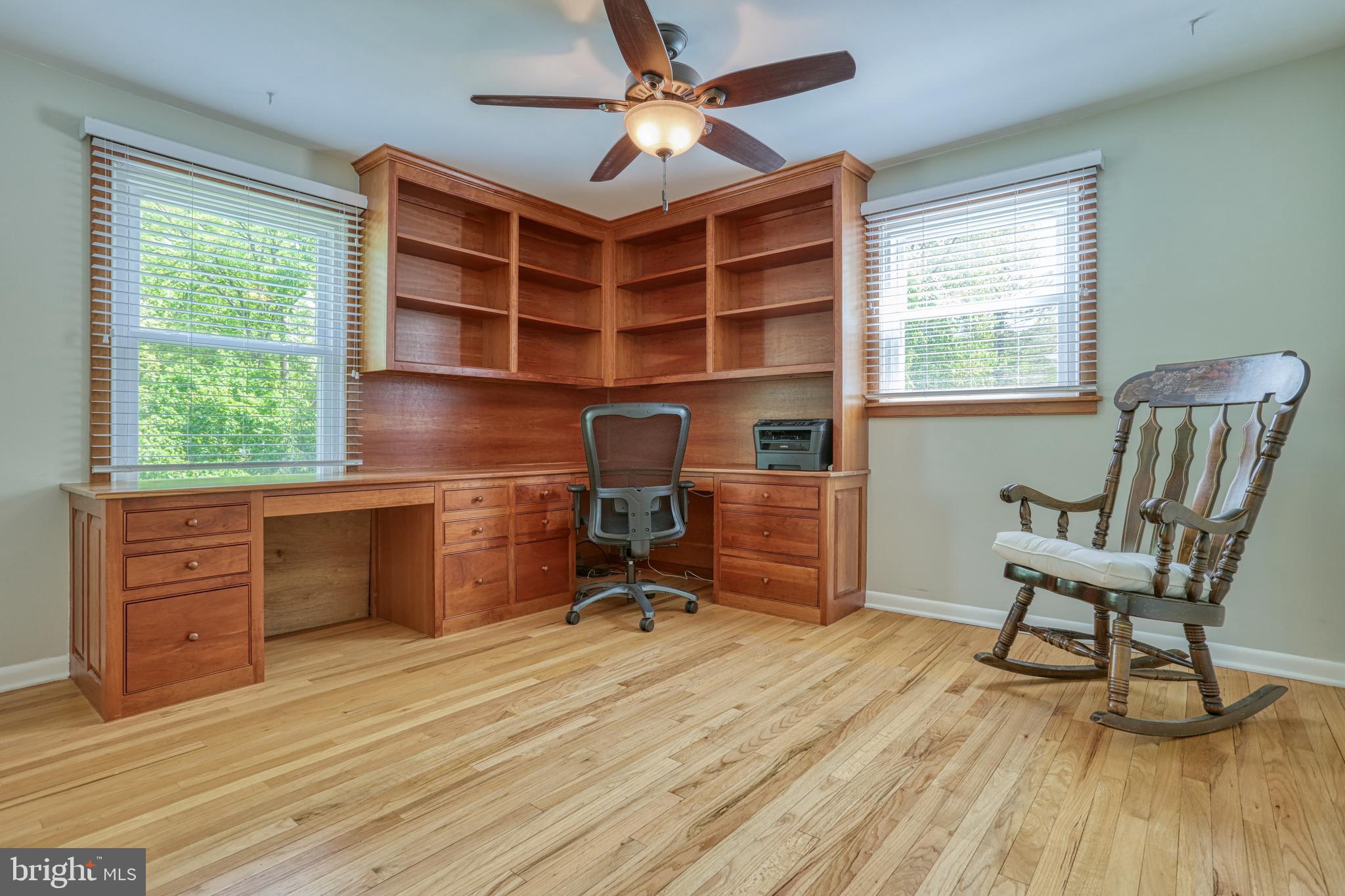 PENN OAKS - Residential