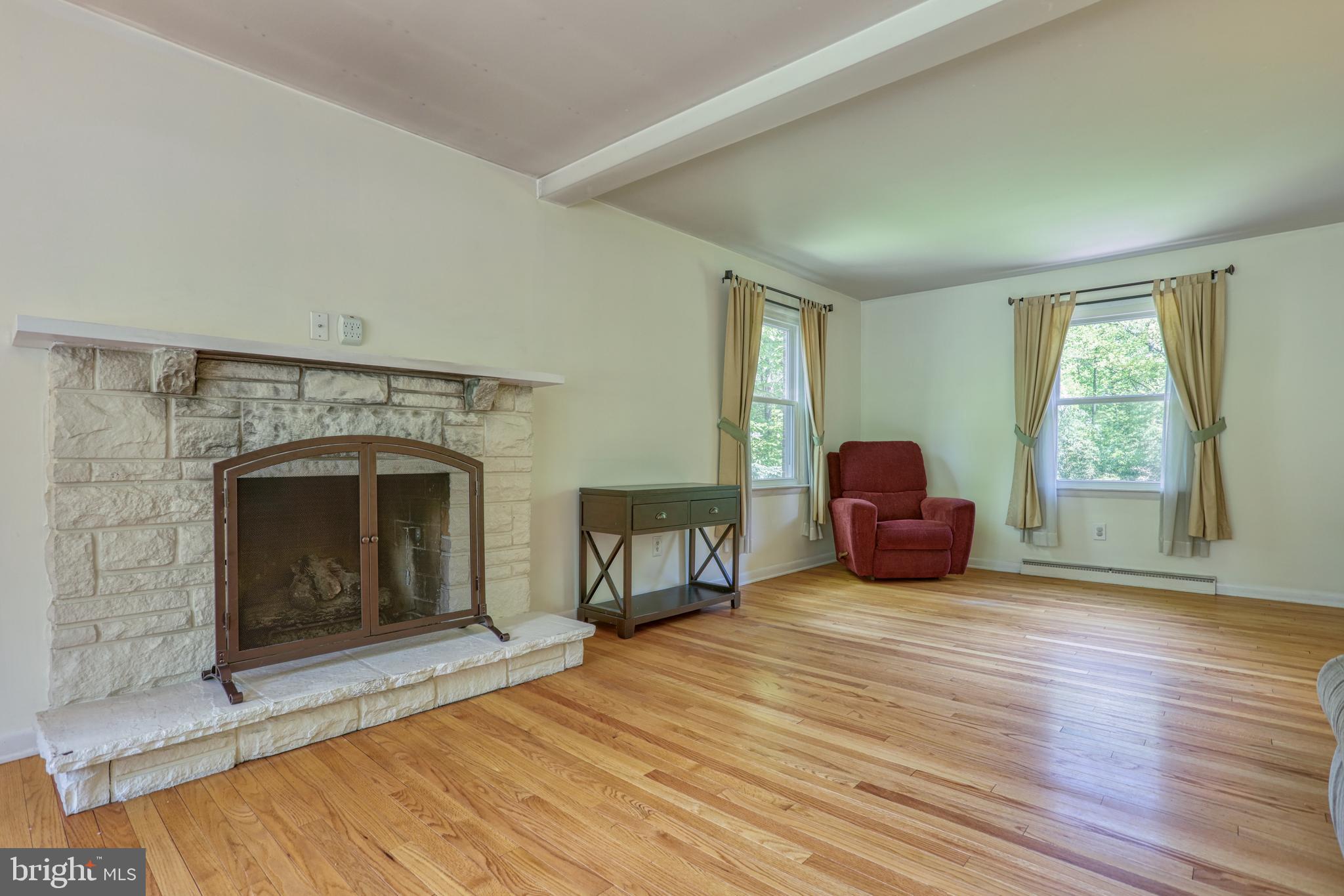 PENN OAKS - Residential