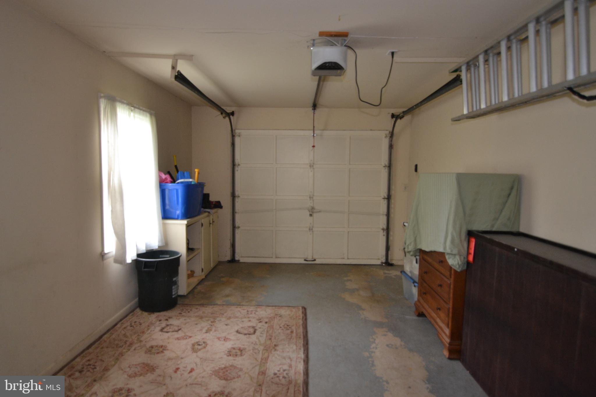 PENN OAKS - Residential