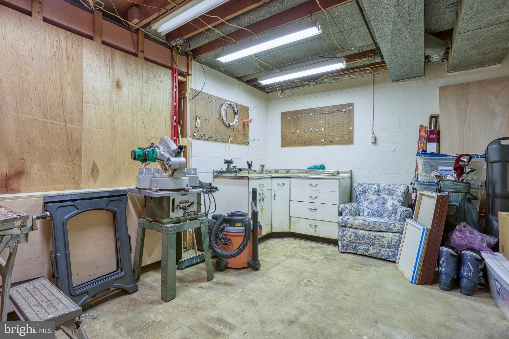 PENN OAKS - Residential