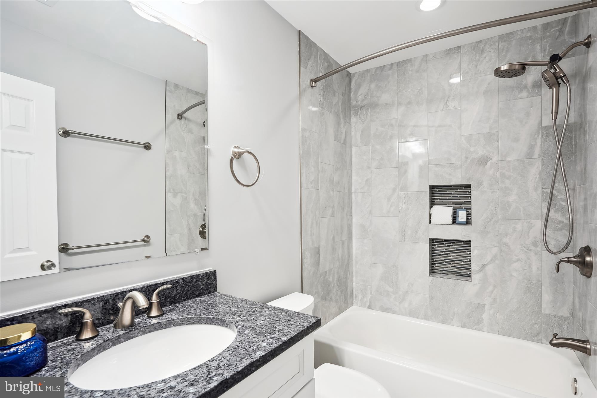 CASCADES - Residential