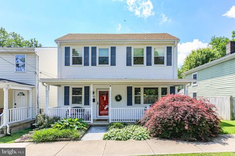 912 HANOVER STREET FREDERICKSBURG VA 22401