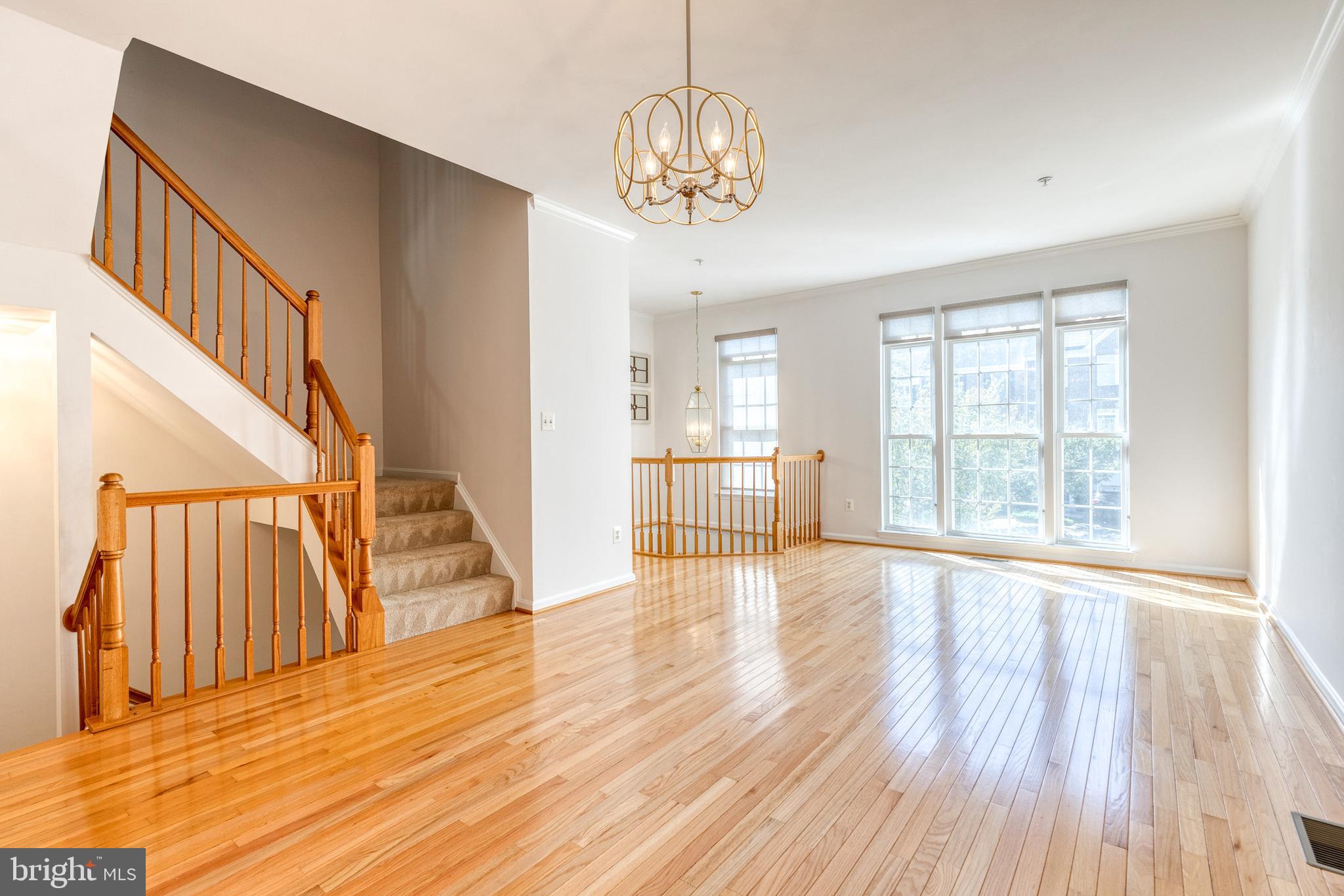 CROFTON MANOR - Residential