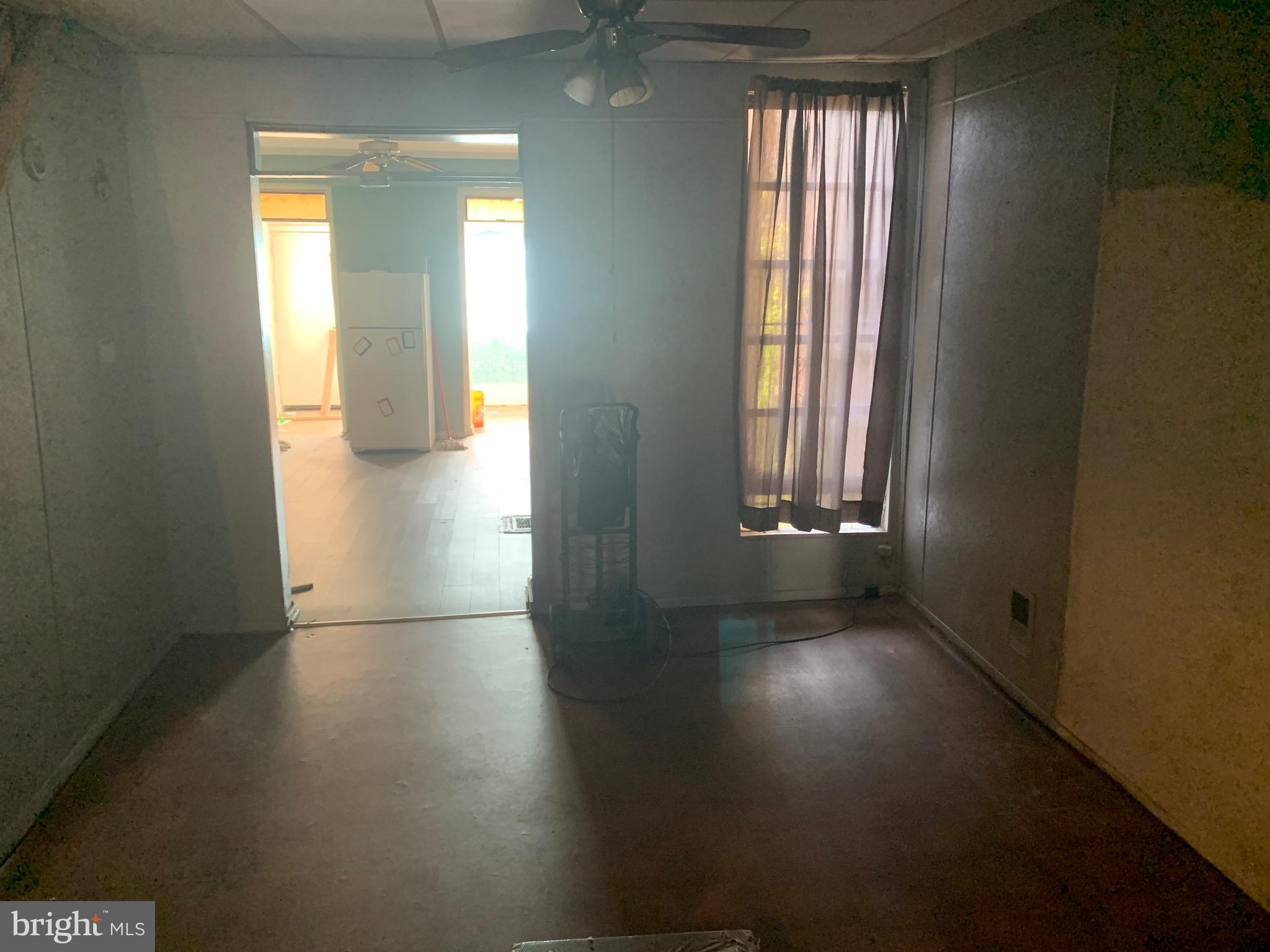 WESTPORT - Residential